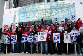 UAW members divided on the proposed agreement as voting begins